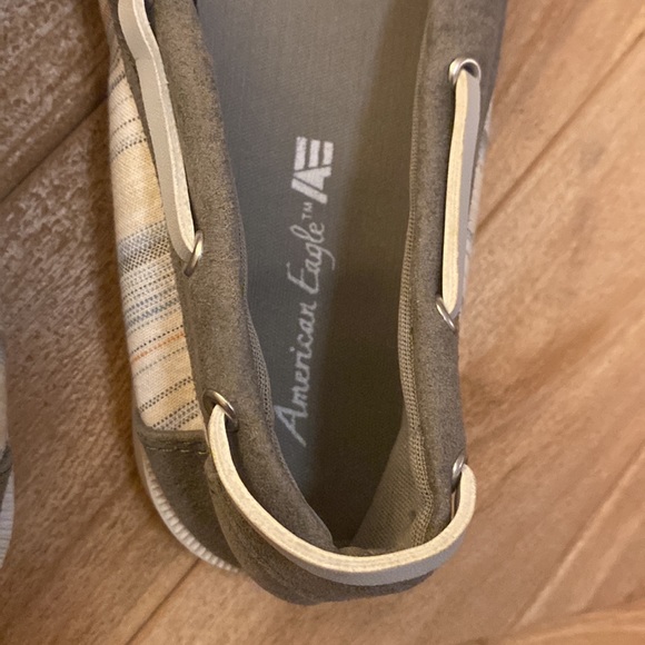American Eagle Woman’s Shoes - Picture 2 of 4